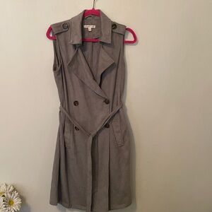 Sincerely Jules Soft Textured Gray Buttoned Wrap Dress + Collar [Size: L]